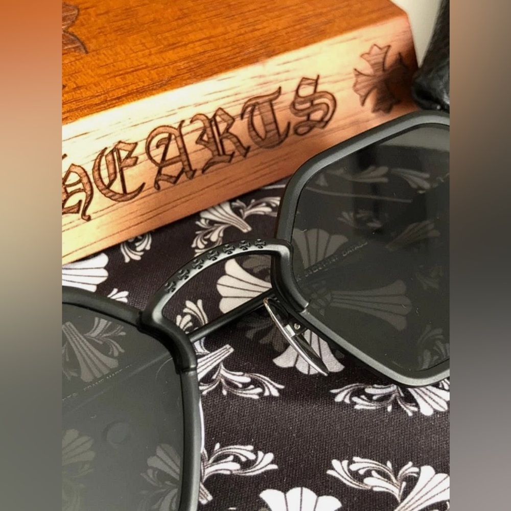 Chrome Hearts Datass sunglasses black lenses 54-21-147 - Picture 6 of 8